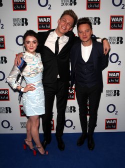 Maisie-Williams-Feet-2168766.jpg