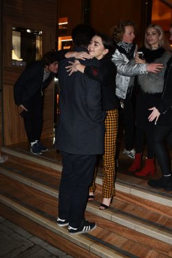 Maisie-Williams-Feet-2587753.jpg