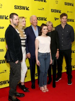 Maisie-Williams-Feet-2672620.jpg