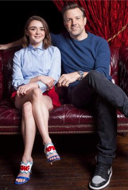 Maisie-Williams-Feet-3339429.jpg
