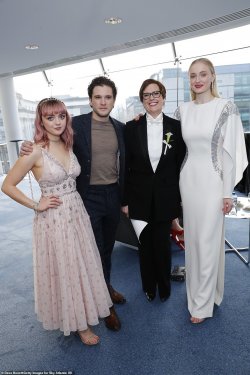Maisie-Williams-Feet-4279271.jpg