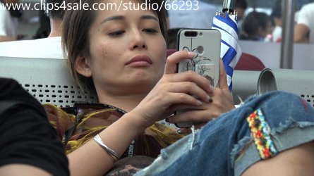 4k - Sleepy Mature soles for you.mp4_snapshot_05.01.557.jpg