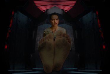rey__daisy_ridley__fake_by_masterofficer_by_ticklefakegal_deh0q2z-fullview.jpg
