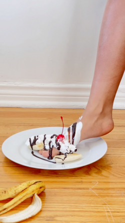 GFBF 7 - Banana Split Foot 10.png