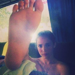 Alba-Baptista-1.jpg