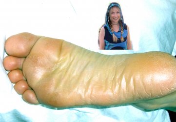Did you jus lick my Foot.jpg