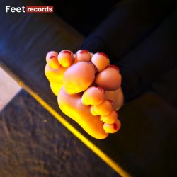 Amy Luxe Soles 03.jpg