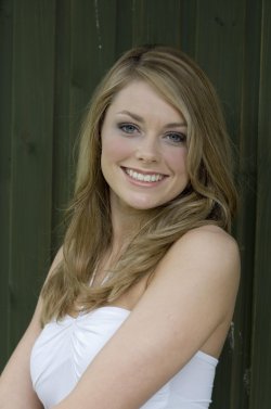 GeorgiaHorsleyMissEngland2007Promoshoot513.jpg