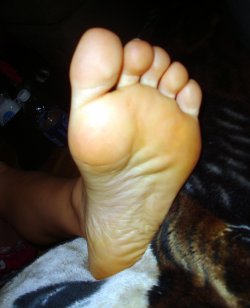 June-Modeling Her Barefoot.jpg