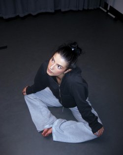 Charli-DAmelio-Feet-9124177.jpg