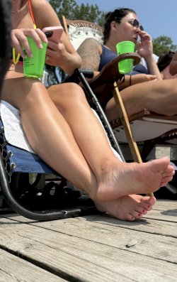 img_1815_by_midwestcandidfeet_dircxlj.jpg
