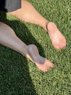 img_6771_by_midwestcandidfeet_dk2u0di.jpg