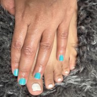 feetliciafootshad
